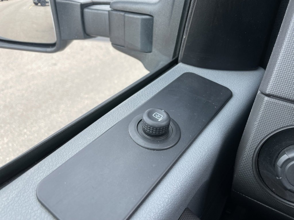 Used 2016 Ford F250 XL w/ Power Equipment Group image 41