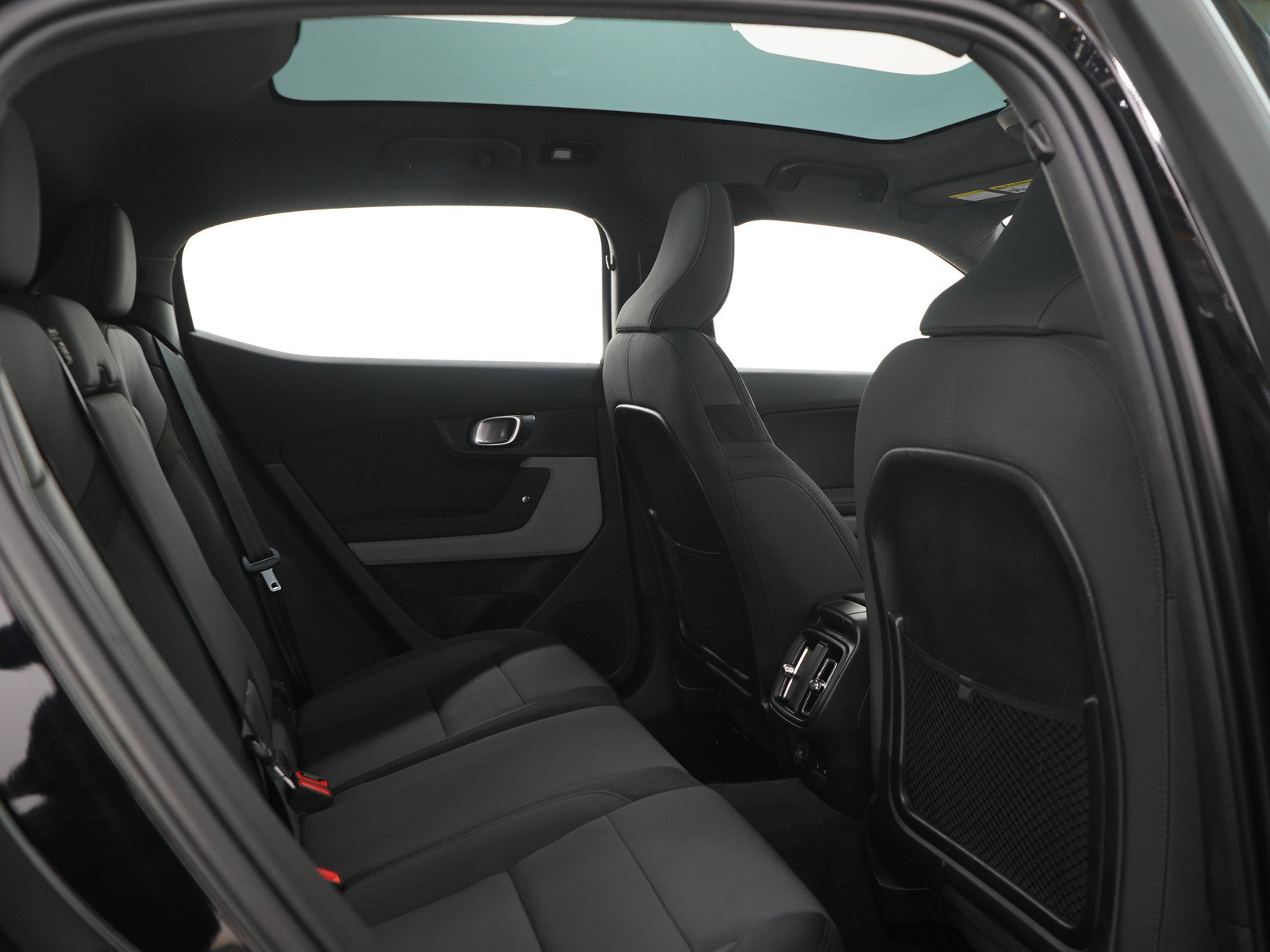 Used 2021 Polestar Polestar 2 AWD/4WD image 12