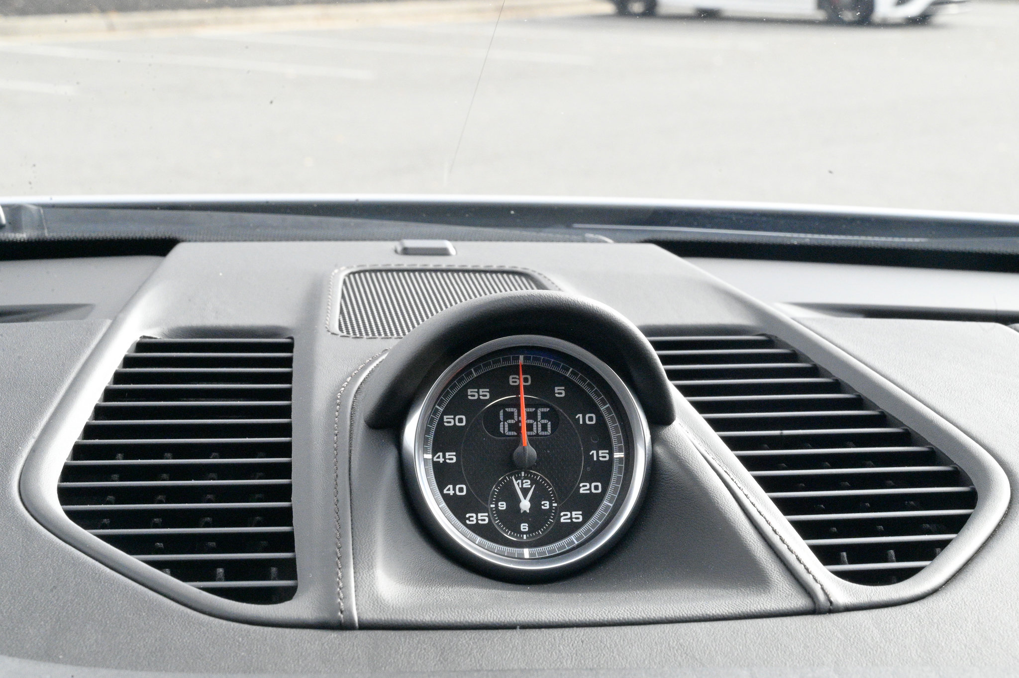 Used 2017 Porsche 911 Carrera 4S image 26