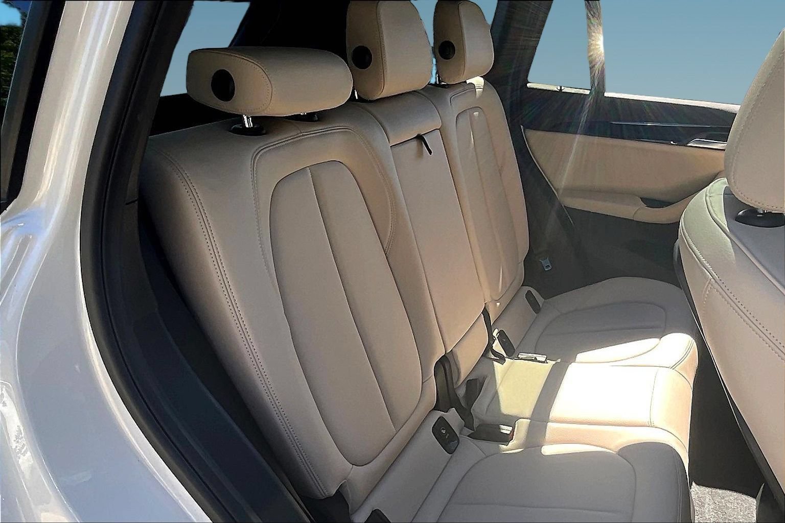 Used 2020 BMW X1 xDrive28i w/ Premium Package AWD/4WD image 24