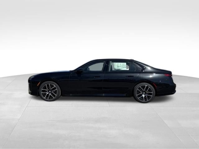 New 2026 BMW 760i xDrive w/ Premium Package image 2