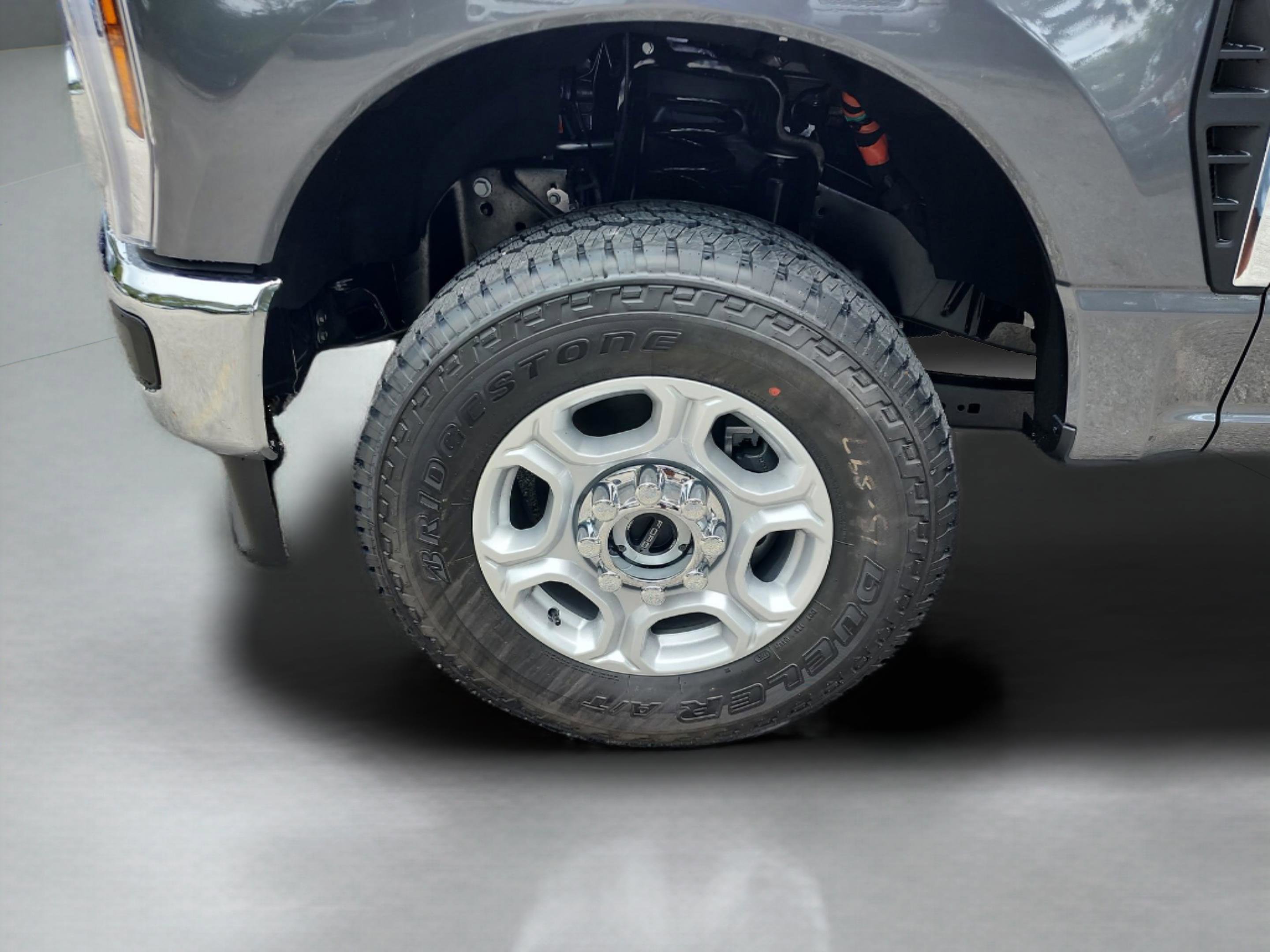 New 2026 Ford F250 XLT w/ XLT Premium Package image 11