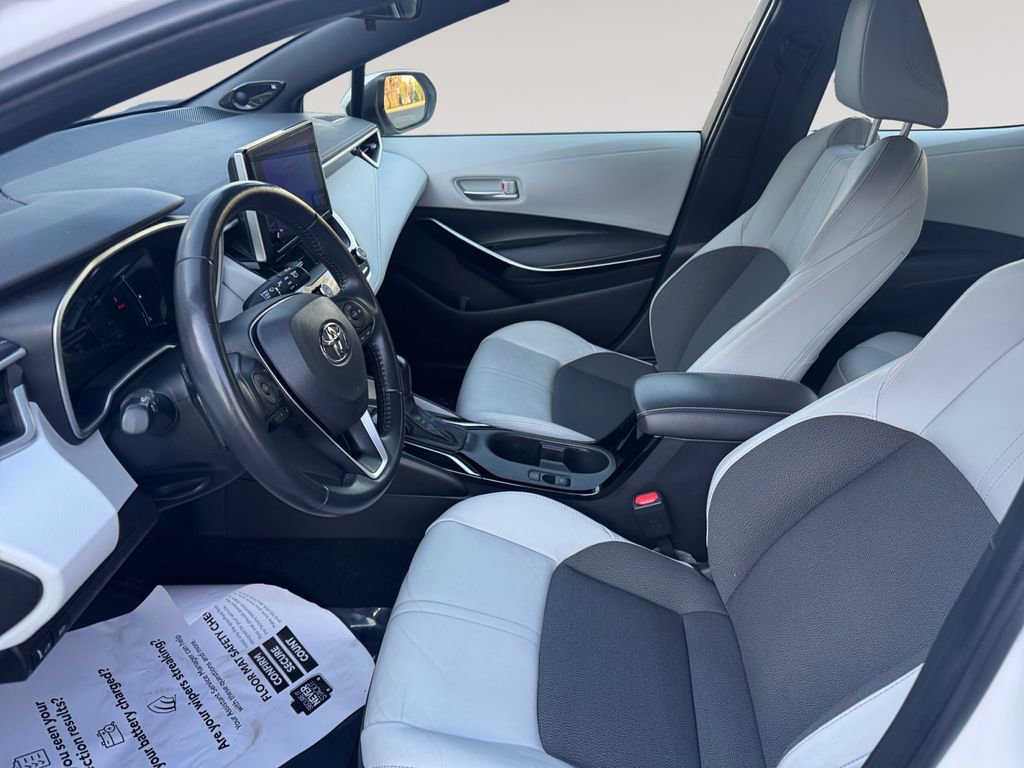 Used 2023 Toyota Corolla XSE image 9