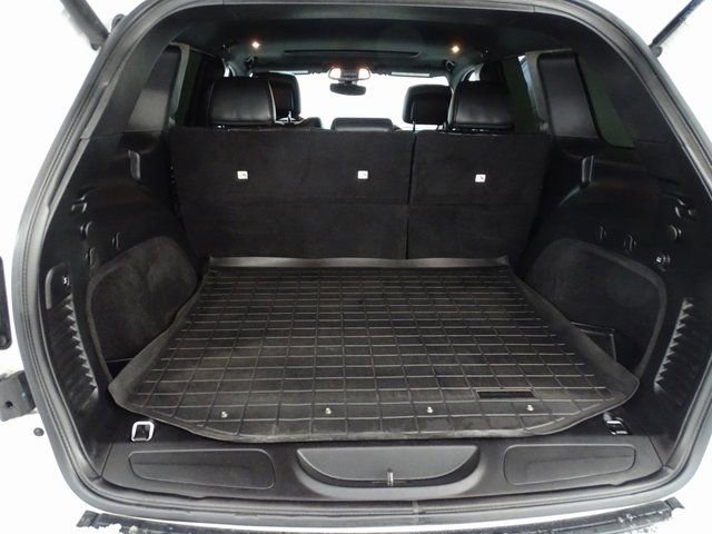 Used 2020 Jeep Grand Cherokee Altitude image 24