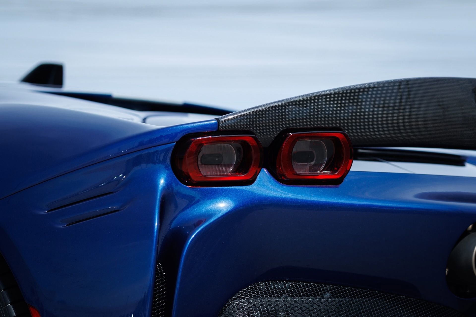 Used 2022 Ferrari SF90 Stradale image 27