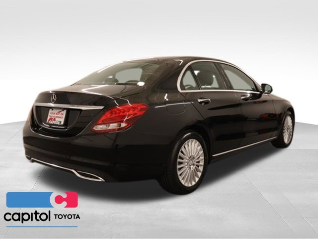 Used 2016 Mercedes-Benz C 300 Sedan image 2