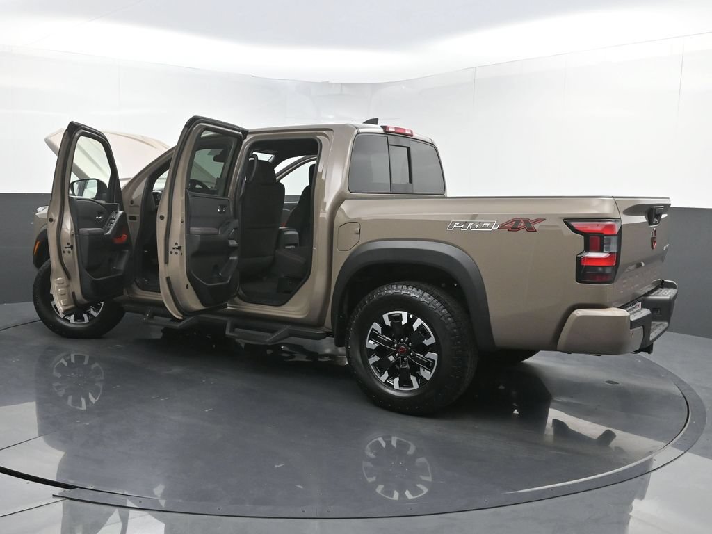 Used 2022 Nissan Frontier PRO-4X AWD/4WD image 36
