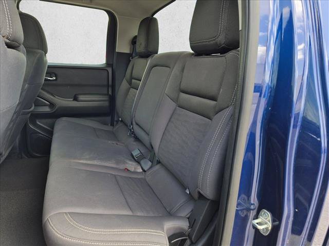 Used 2023 Nissan Frontier SV RWD image 18