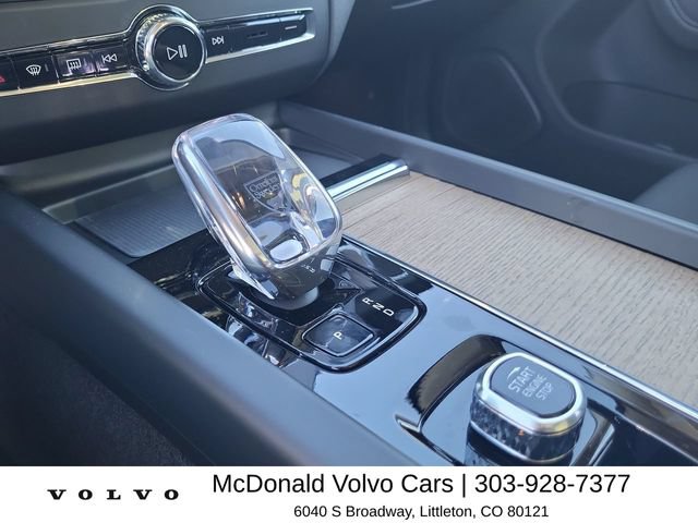New 2026 Volvo XC60 B5 Plus w/ Climate Package AWD/4WD image 24