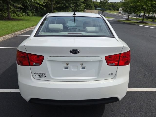 Used 2012 Kia Forte EX FWD image 9