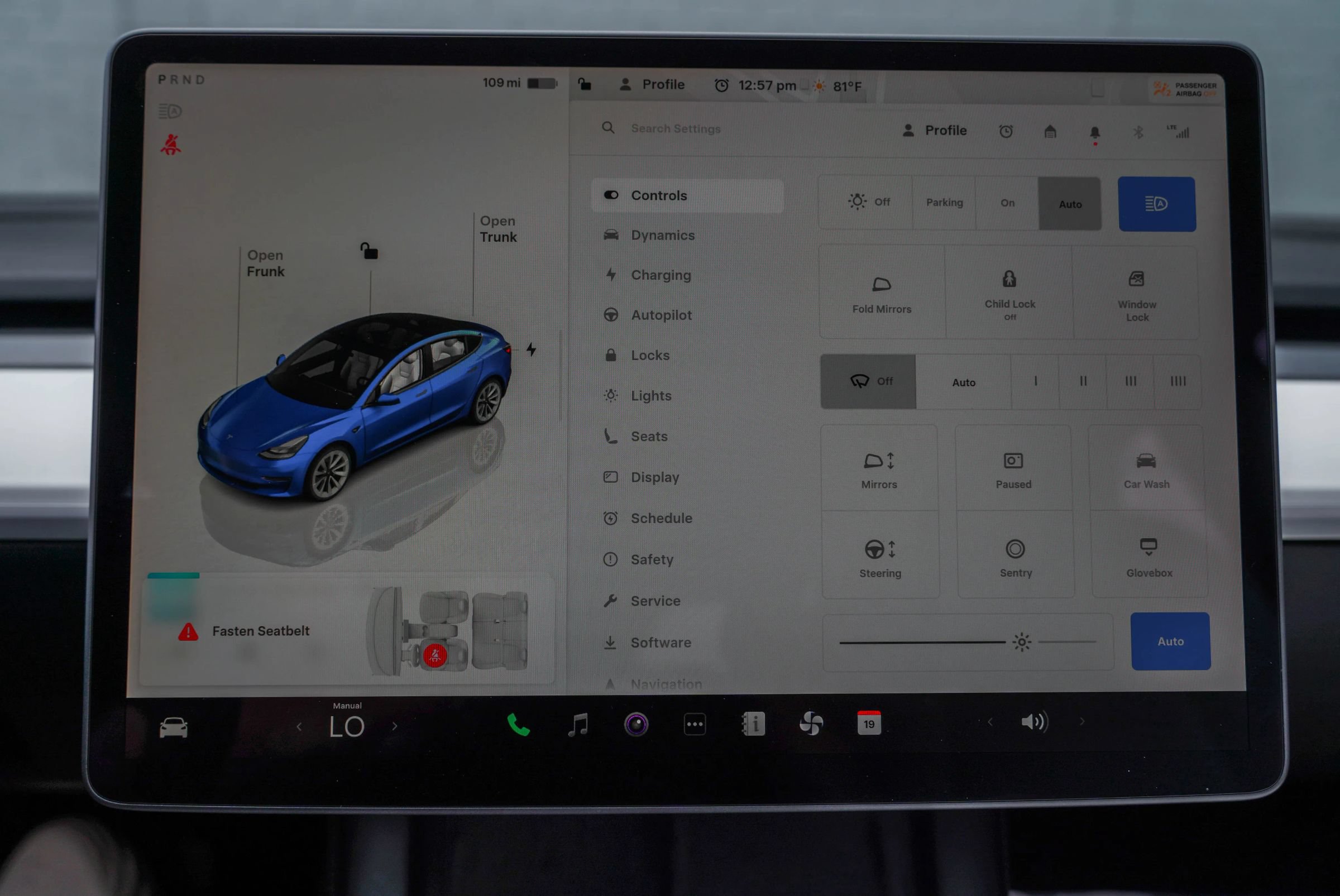 Used 2023 Tesla Model 3 Standard Range RWD image 18