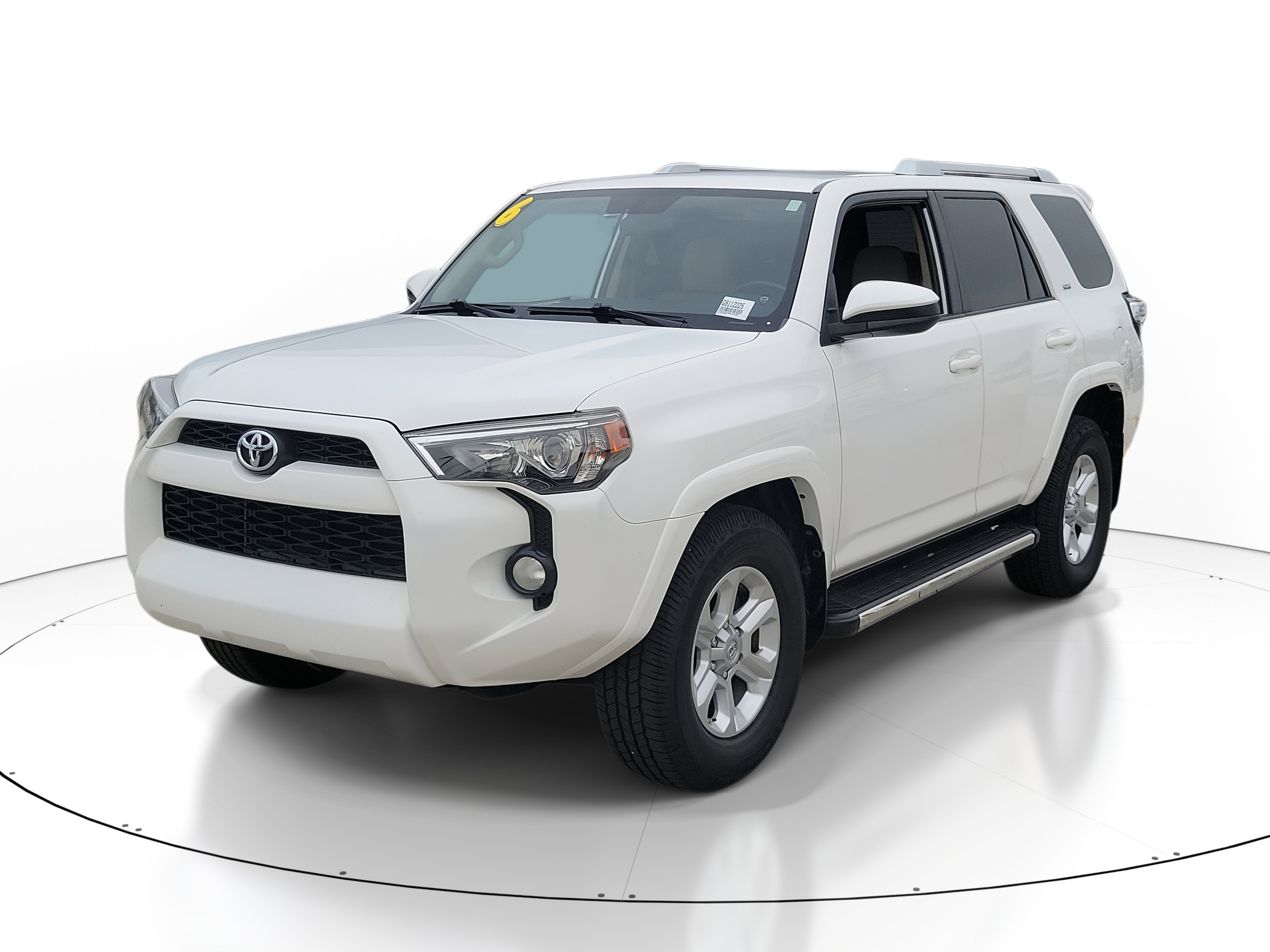 Used 2016 Toyota 4Runner SR5 image 2