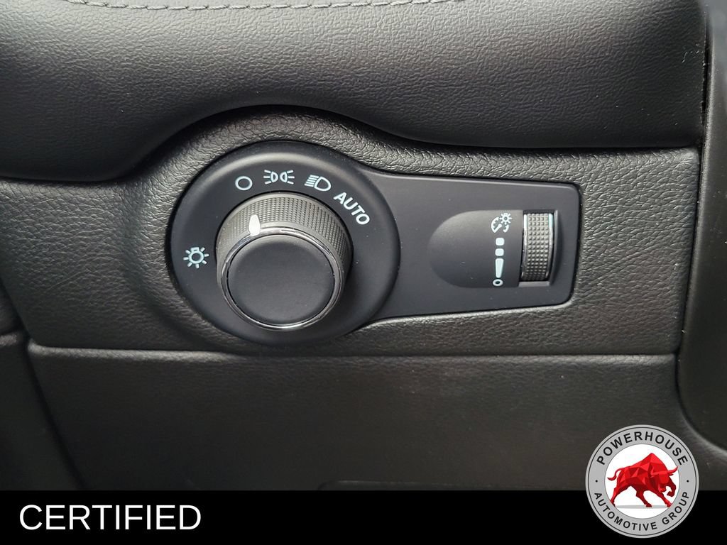 Used 2024 Dodge Durango SXT RWD image 26