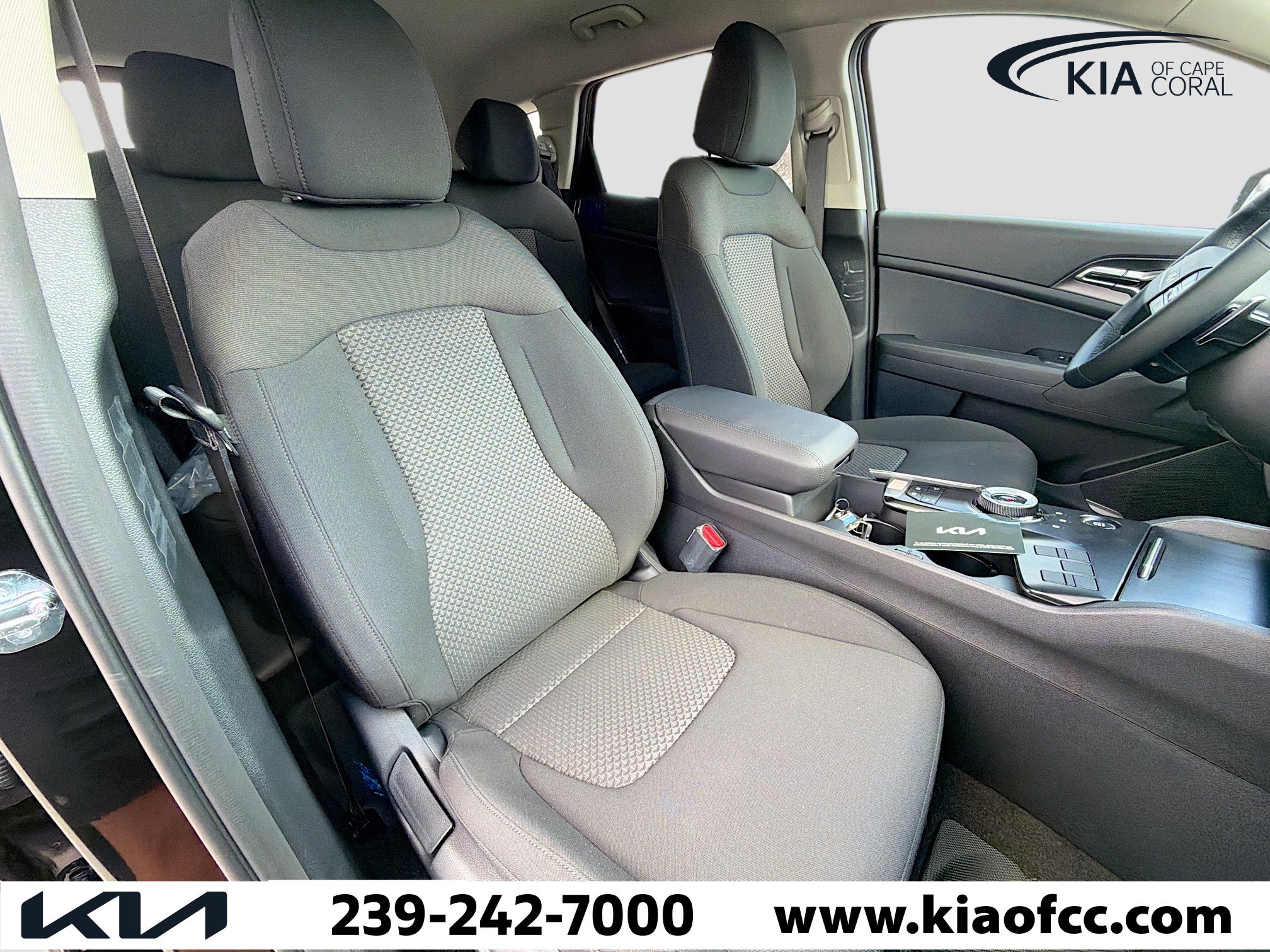 New 2026 Kia Sportage LX image 13