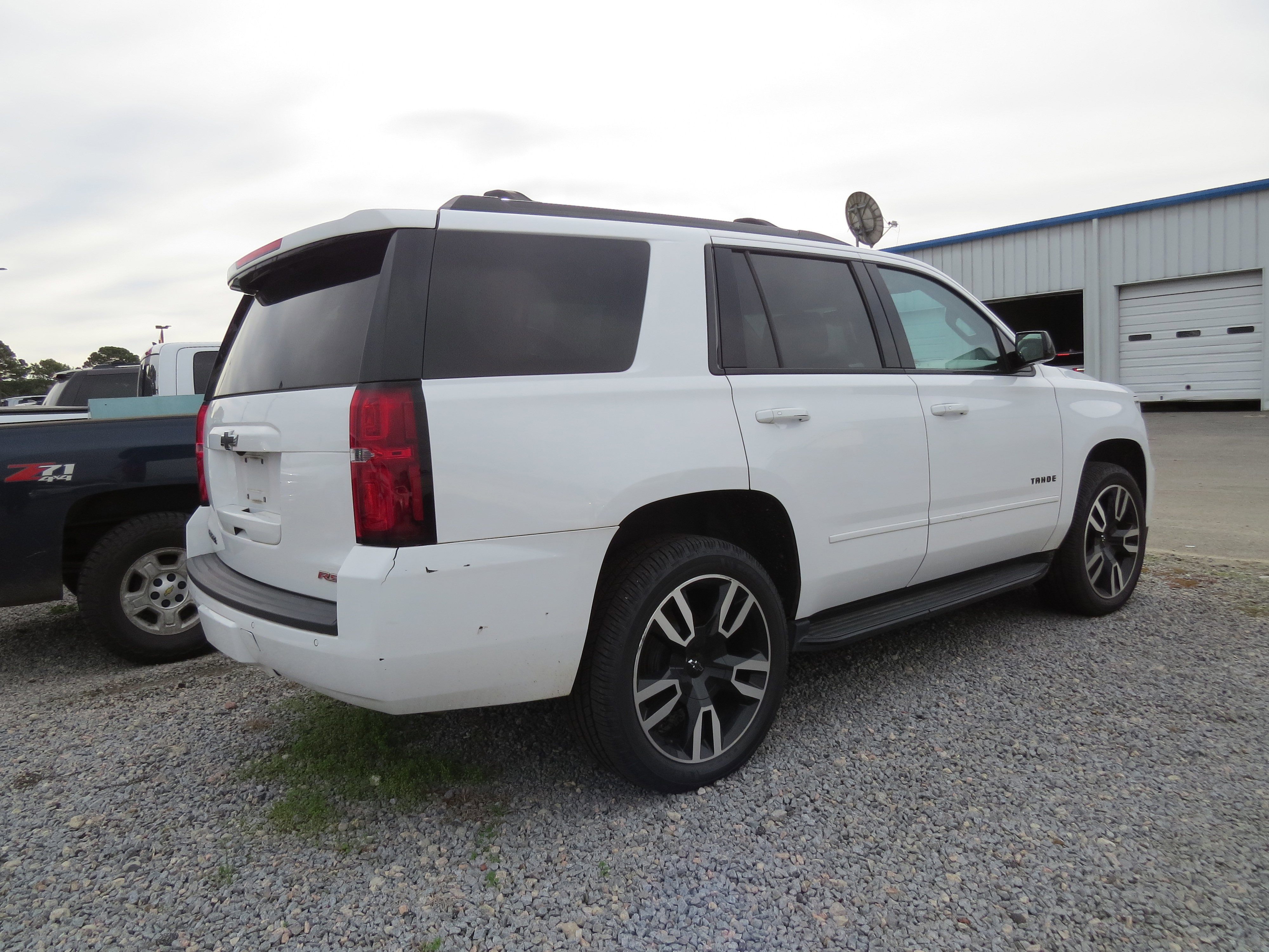 Used 2020 Chevrolet Tahoe Premier image 16