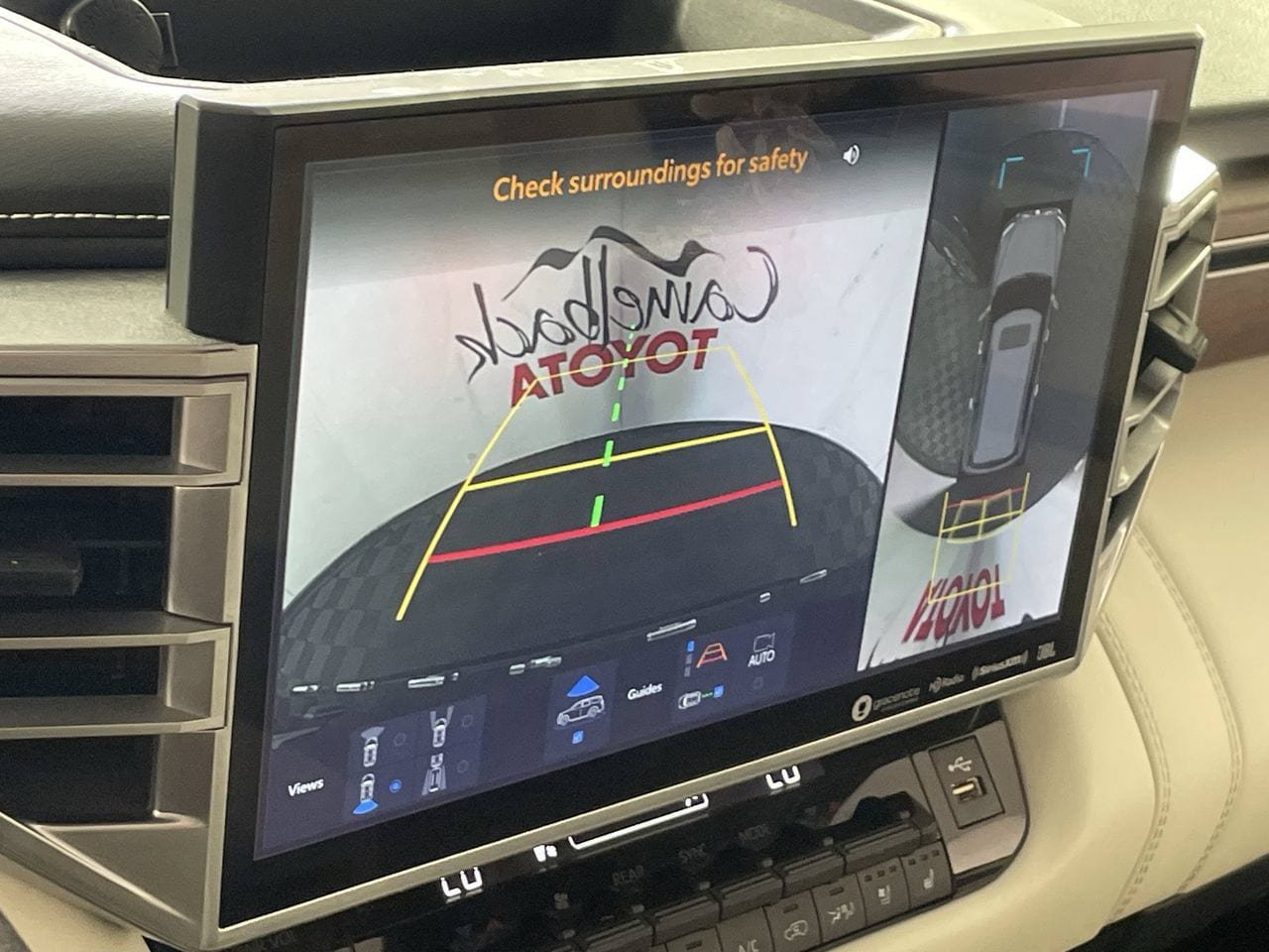 Used 2023 Toyota Sequoia Capstone AWD/4WD image 18