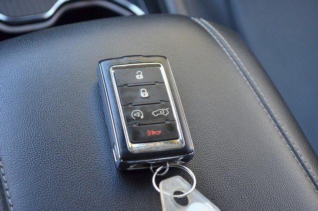 Used 2023 Jeep Grand Cherokee 4WD 4xe w/ Luxury Tech Group II image 26