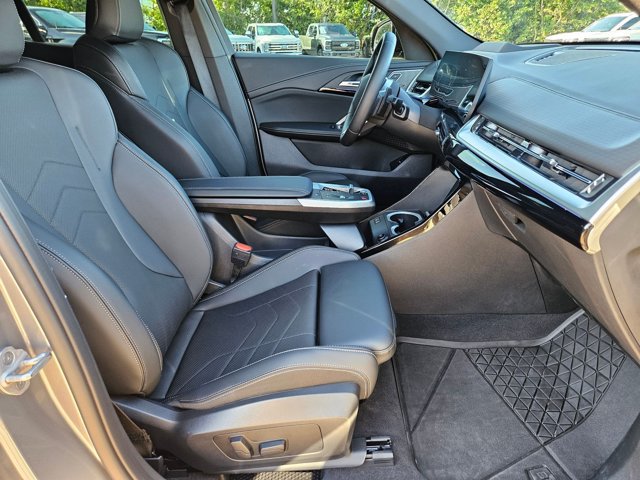 Used 2026 BMW X2 xDrive28i w/ Technology Package AWD/4WD image 22