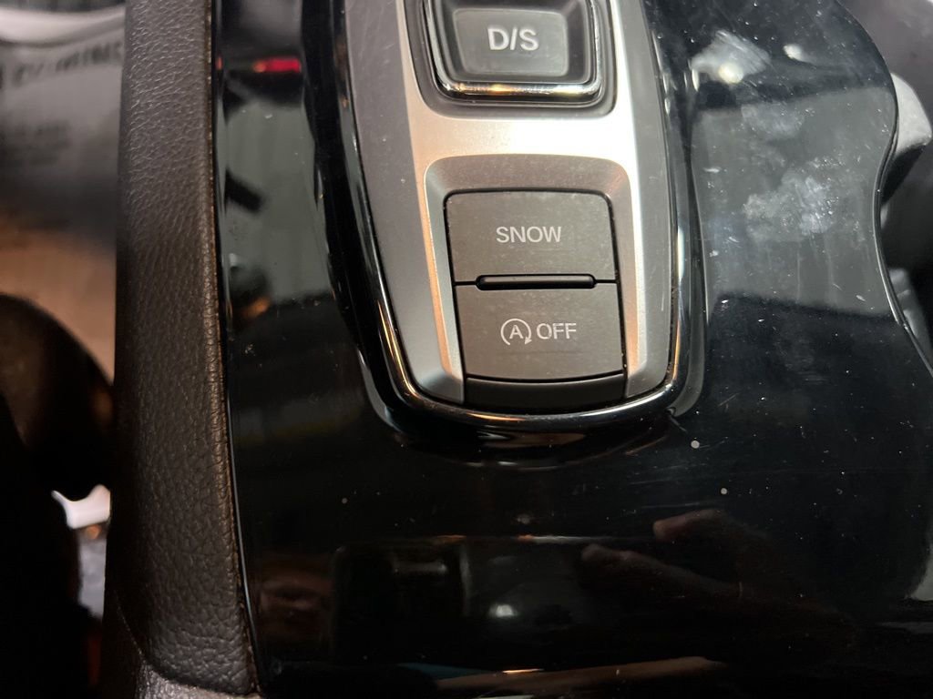 Used 2022 Honda Pilot Touring image 32