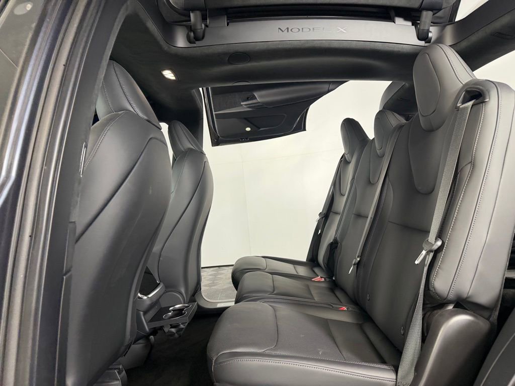 Used 2023 Tesla Model X image 25