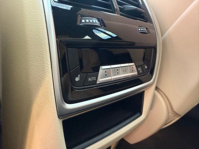 Used 2022 BMW X6 xDrive40i image 17