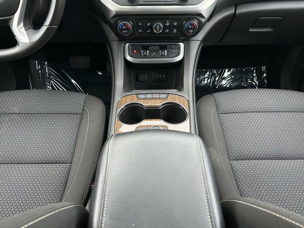 Used 2022 GMC Acadia SLE FWD image 12