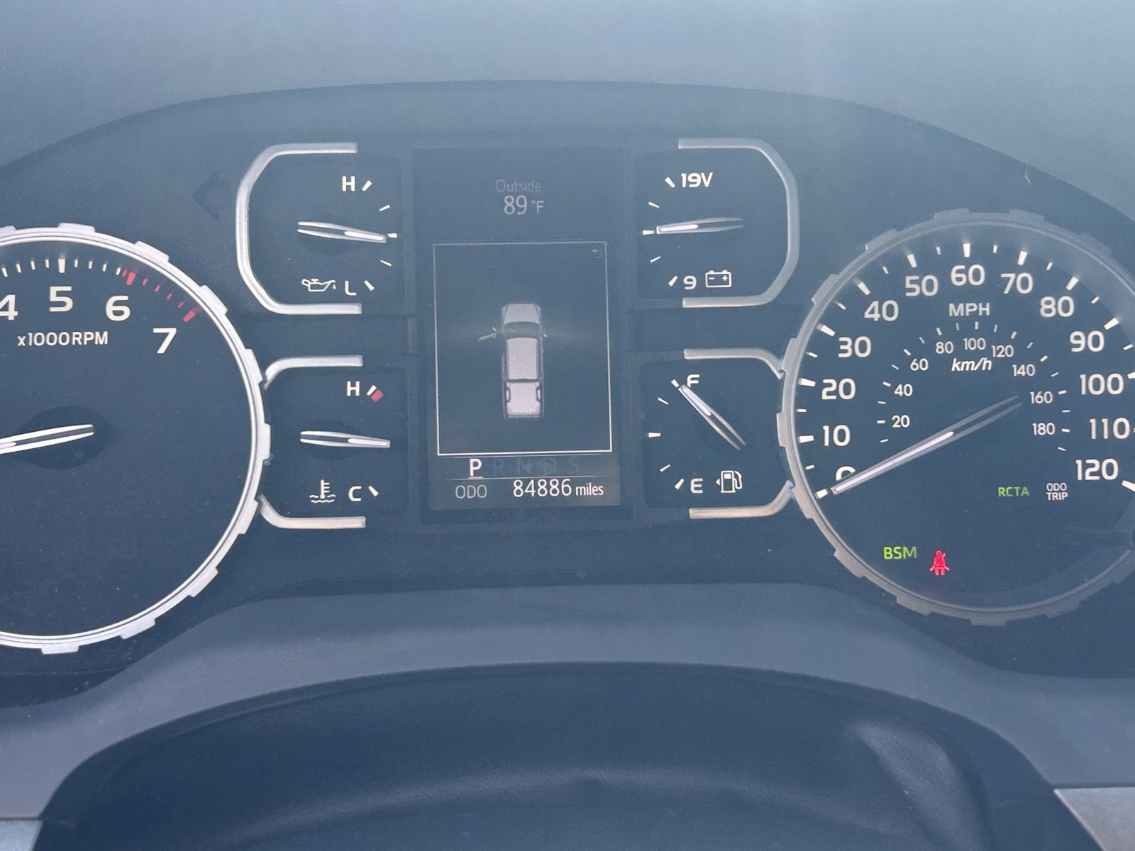 Used 2019 Toyota Tundra SR5 w/ TRD Off Road Package AWD/4WD image 17