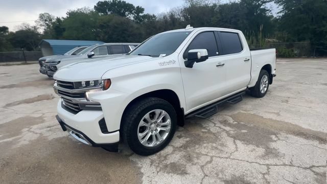 Used 2022 Chevrolet Silverado 1500 High Country w/ Technology Package AWD/4WD image 4