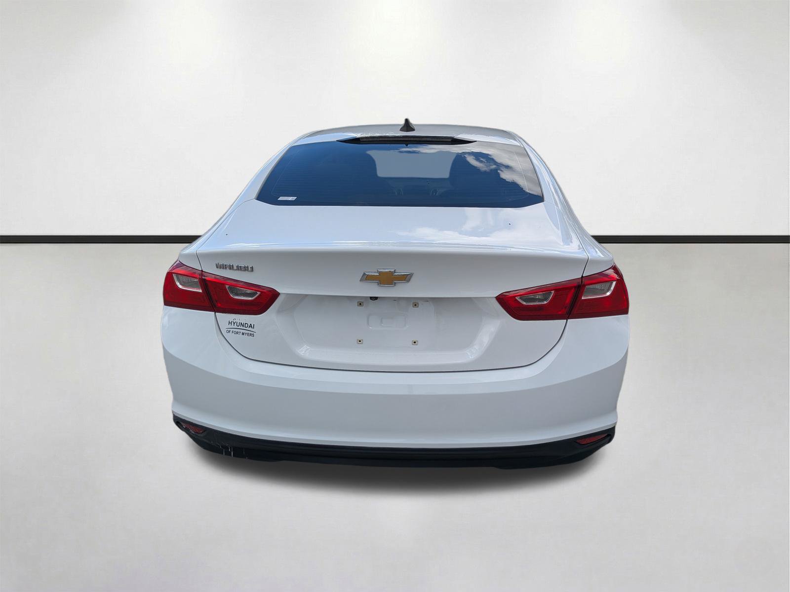 Used 2020 Chevrolet Malibu LS FWD image 5