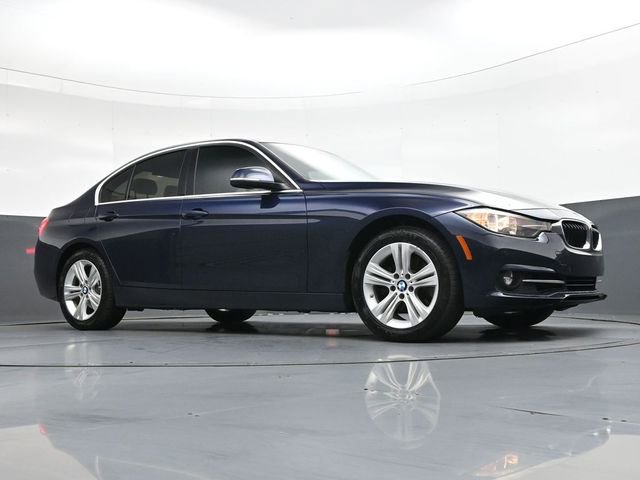 Used 2017 BMW 330i Sedan image 33