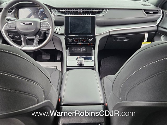 New 2025 Jeep Grand Cherokee L Laredo w/ Luxury Tech Group I image 8