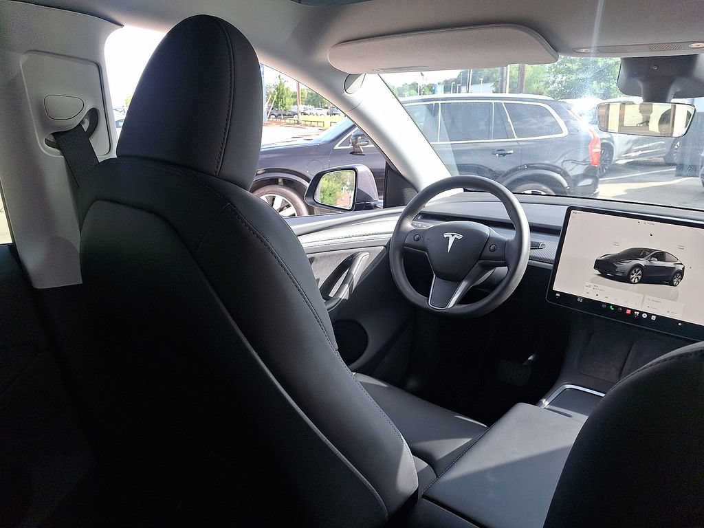 Used 2023 Tesla Model Y Long Range AWD/4WD image 15