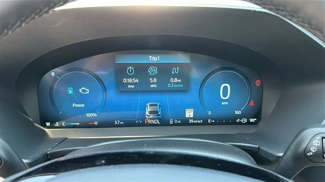 New 2025 Ford Escape SE w/ PHEV Premium Package FWD image 26