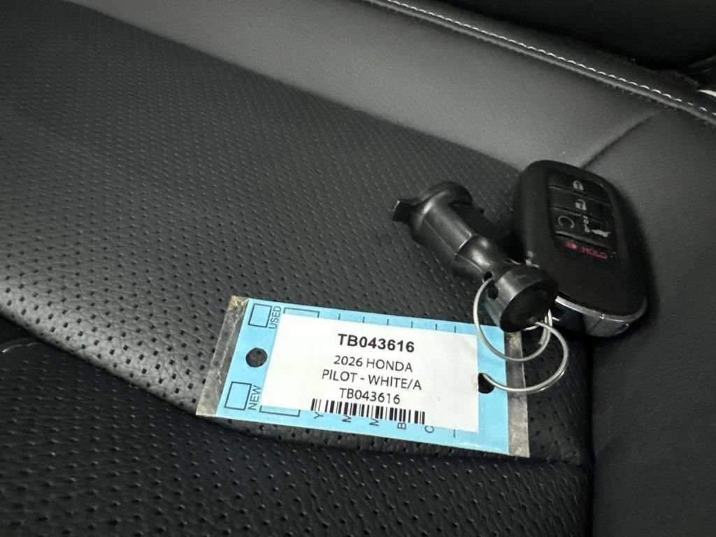 Certified 2026 Honda Pilot Elite image 32