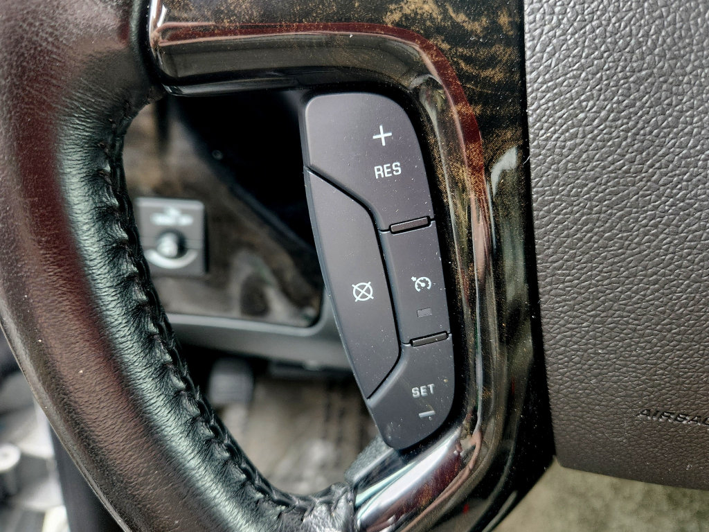 Used 2019 Chevrolet Express 2500 w/ Enhanced Convenience Package RWD image 28