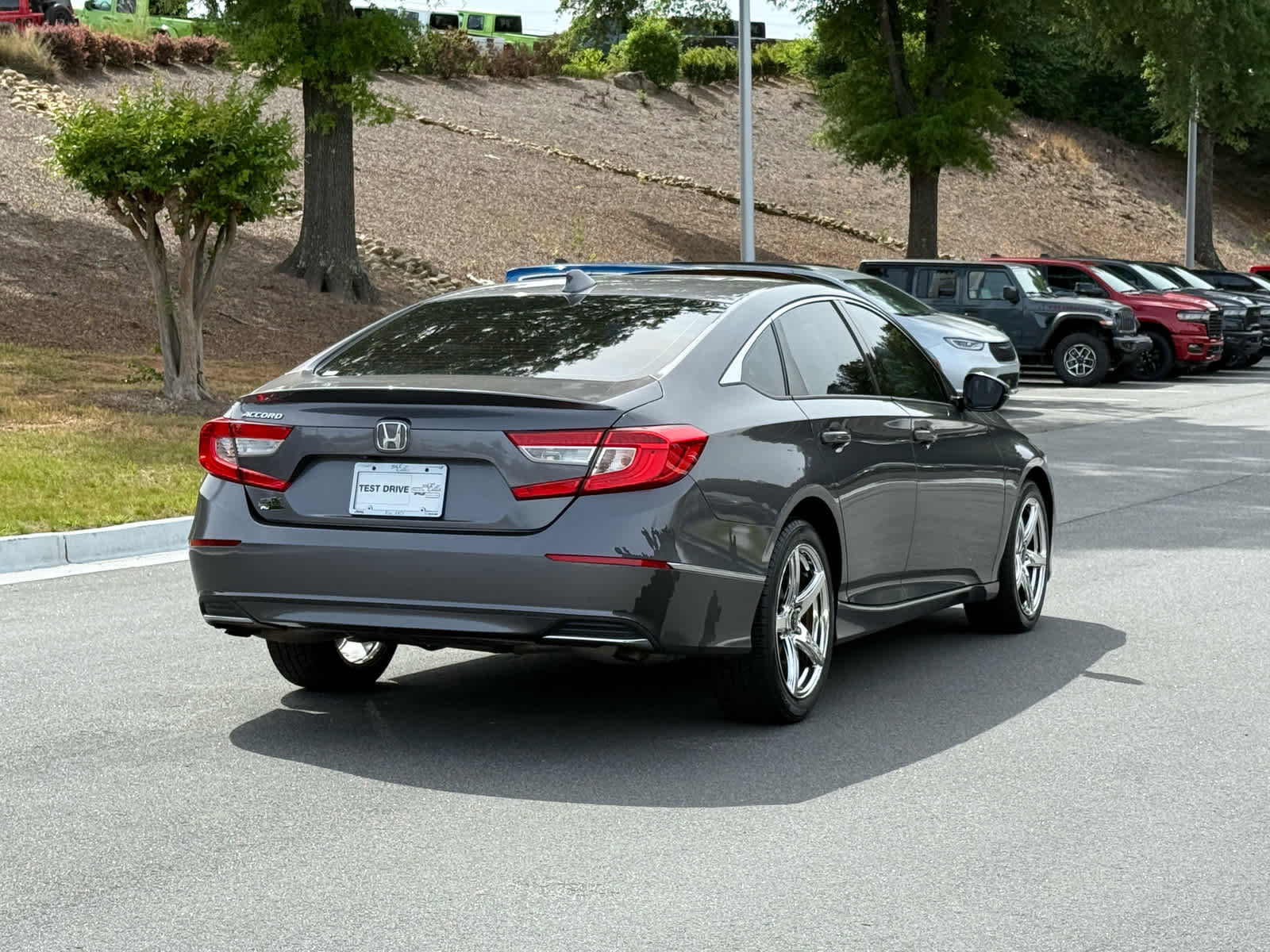 Used 2019 Honda Accord EX-L image 5