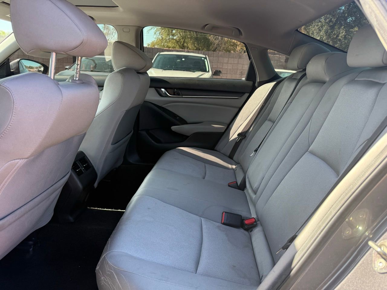 Used 2019 Honda Accord EX image 10