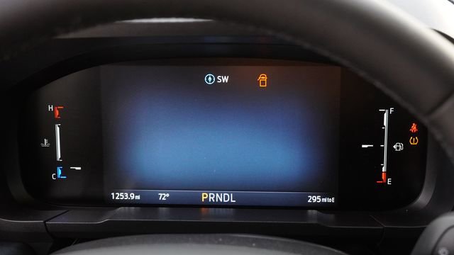 Used 2025 Ford Maverick XLT w/ XLT Luxury Package image 32