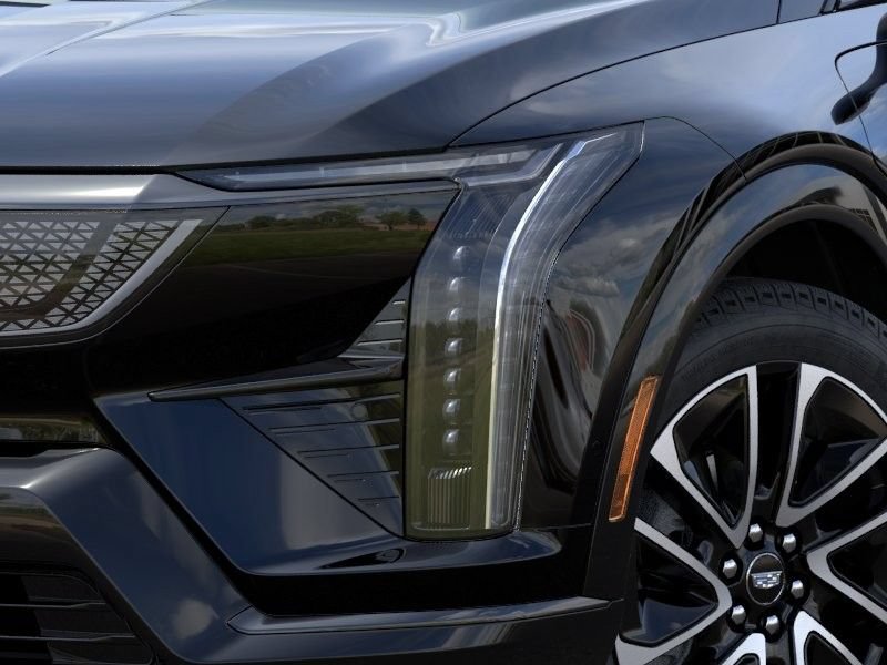New 2027 Cadillac Optiq Sport w/ LPO, Floor Liner Package AWD/4WD image 11