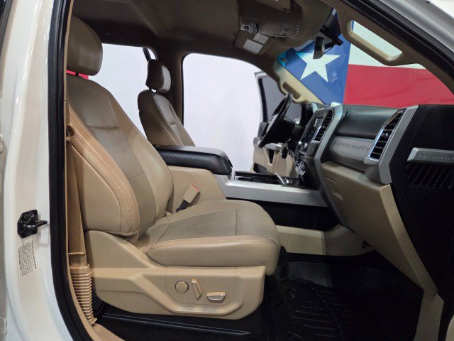 Used 2017 Ford F350 Lariat w/ Lariat Value Package AWD/4WD image 8