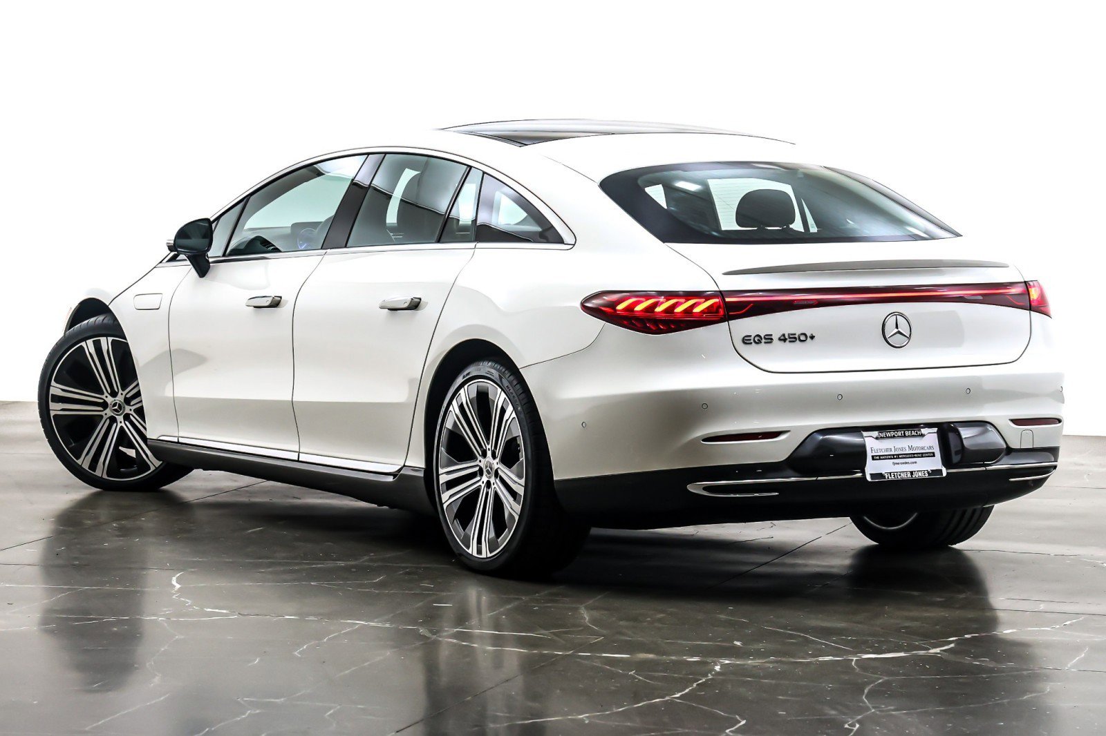 Used 2022 Mercedes-Benz EQS 450+ Sedan image 12