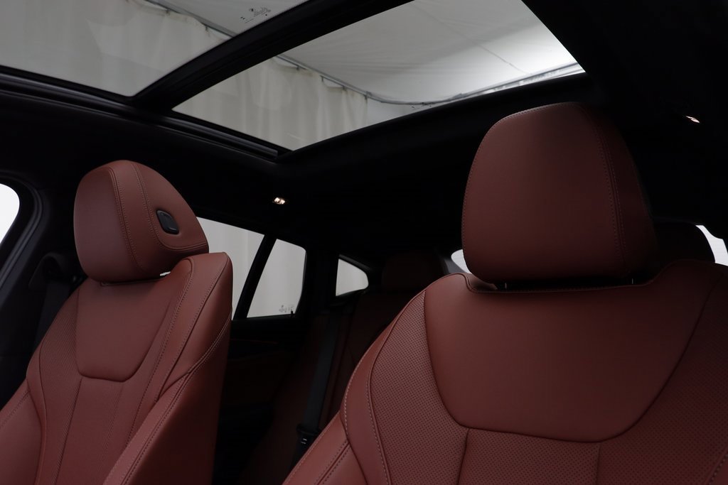 New 2025 BMW X4 xDrive30i w/ Premium Package image 13
