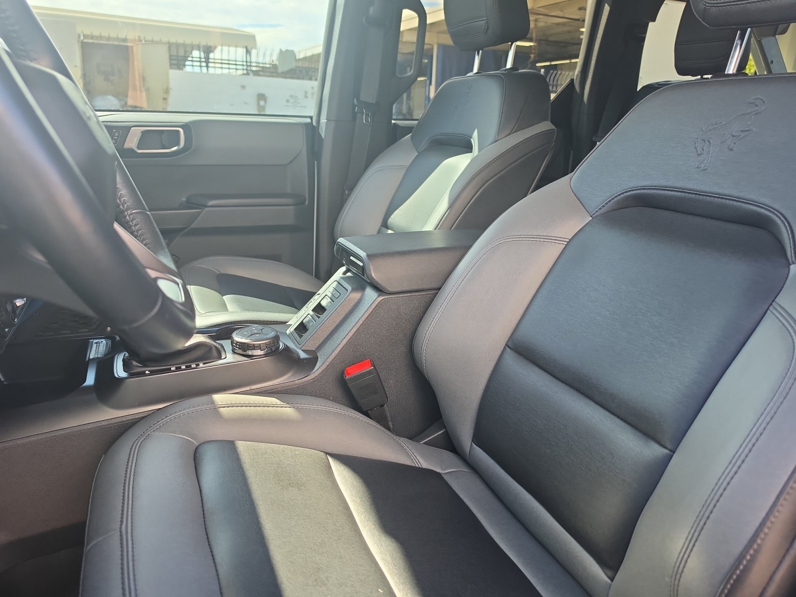 Used 2024 Ford Bronco Black Diamond AWD/4WD image 20