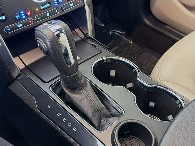 Used 2018 Ford Explorer Limited image 19