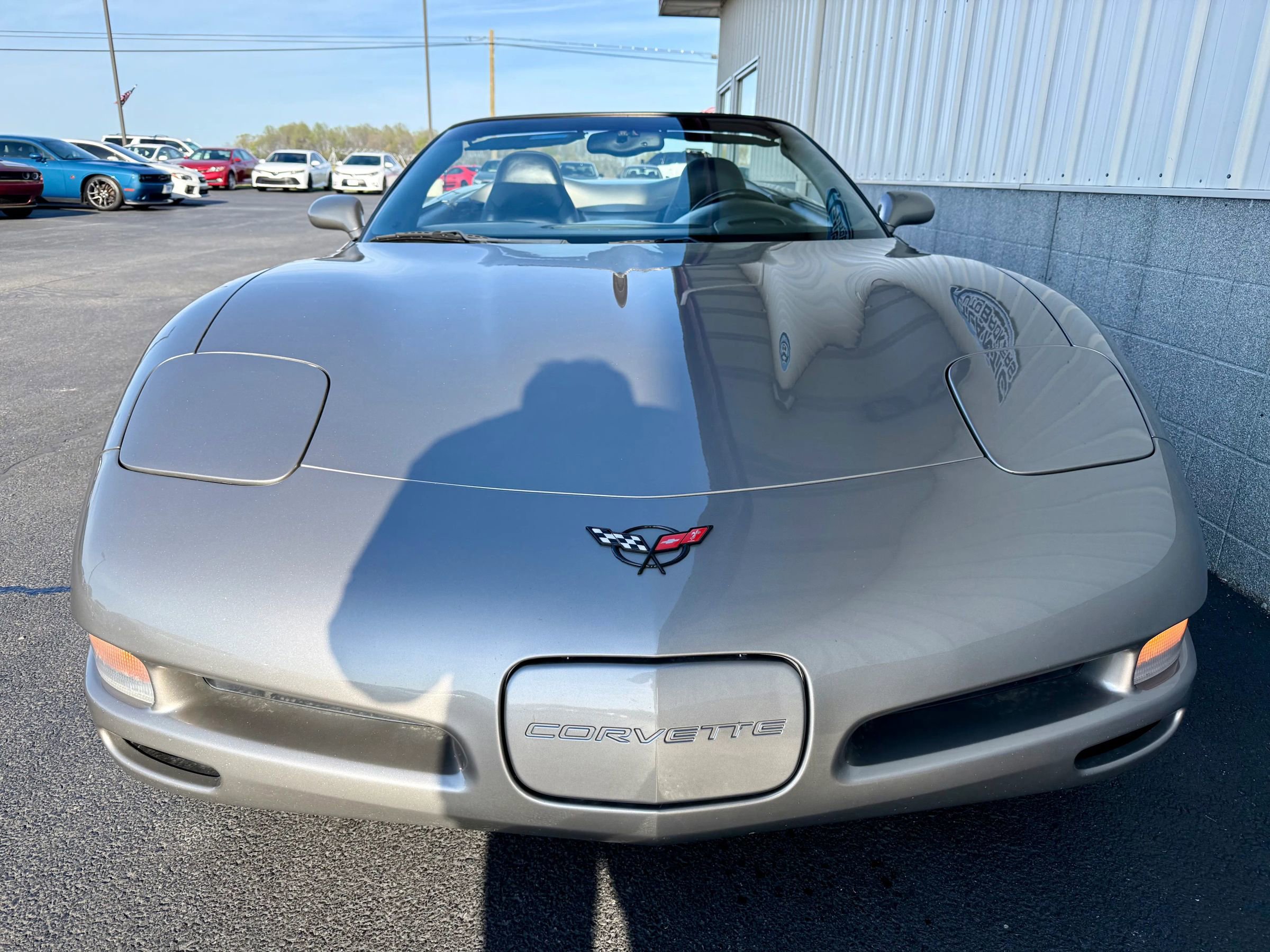 Used 2001 Chevrolet Corvette Convertible w/ Preferred Equipment Group2 RWD image 7