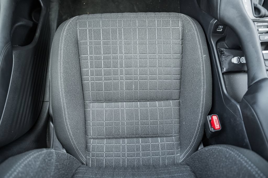 Used 2023 Honda HR-V LX image 28