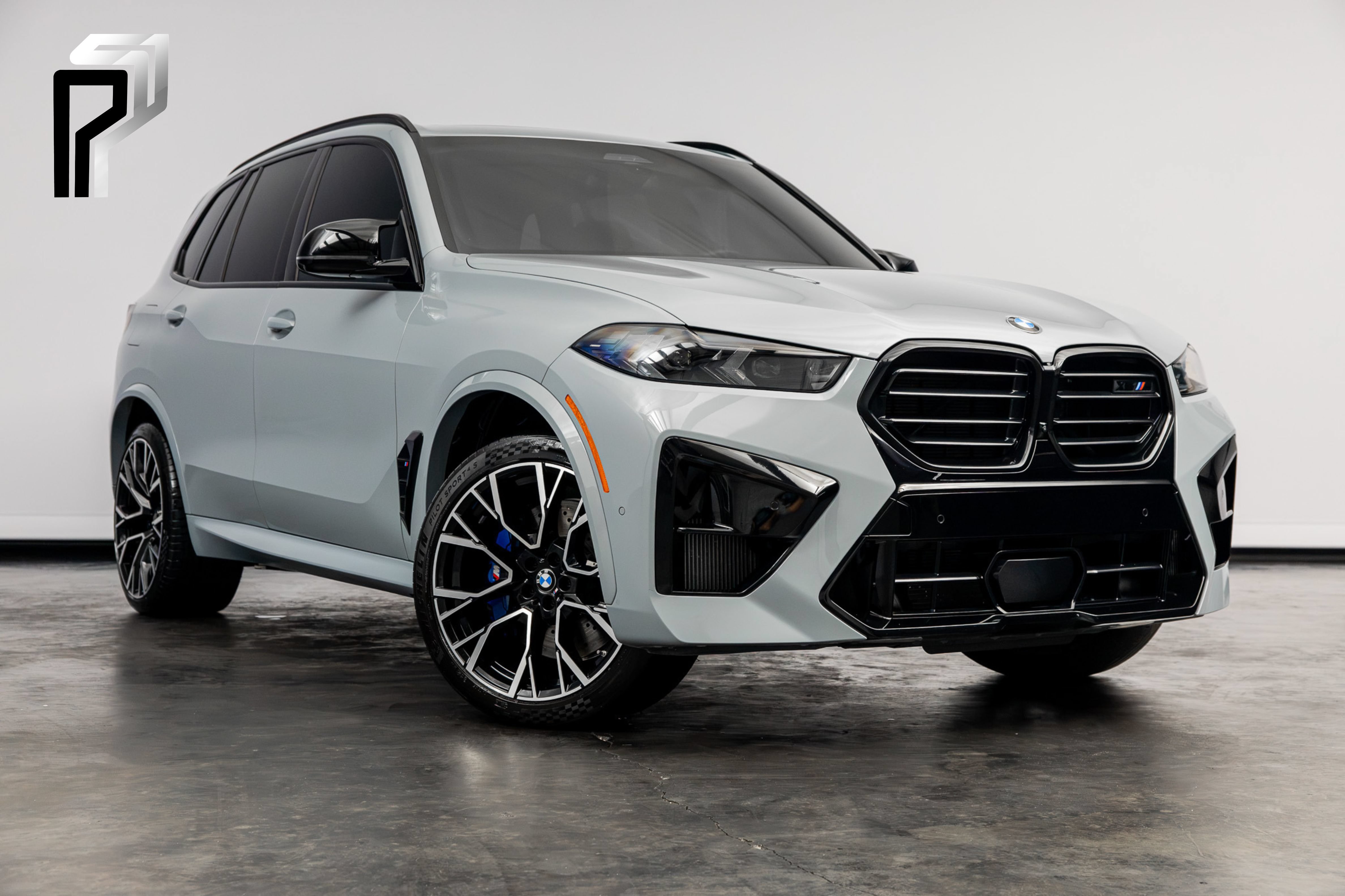 Used 2025 BMW X5 M Competition w/ Executive Package AWD/4WD image 1