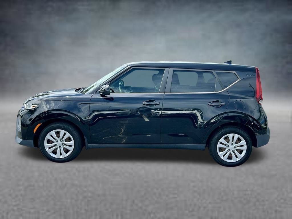 Used 2020 Kia Soul LX FWD image 9
