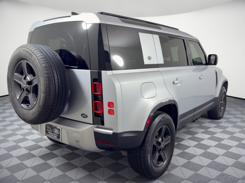 Used 2023 Land Rover Defender 110 S AWD/4WD image 9