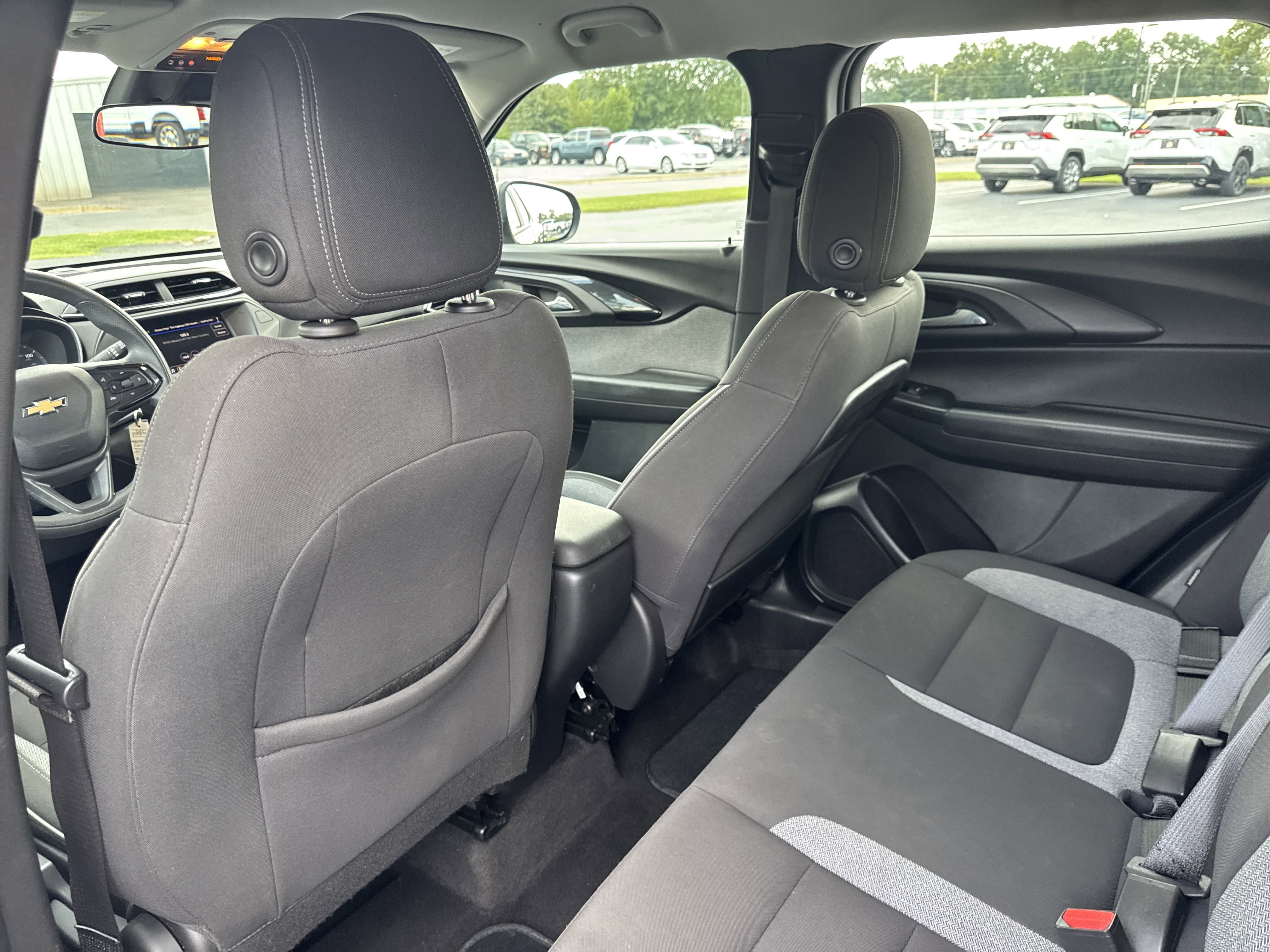 Used 2023 Chevrolet TrailBlazer LS image 25